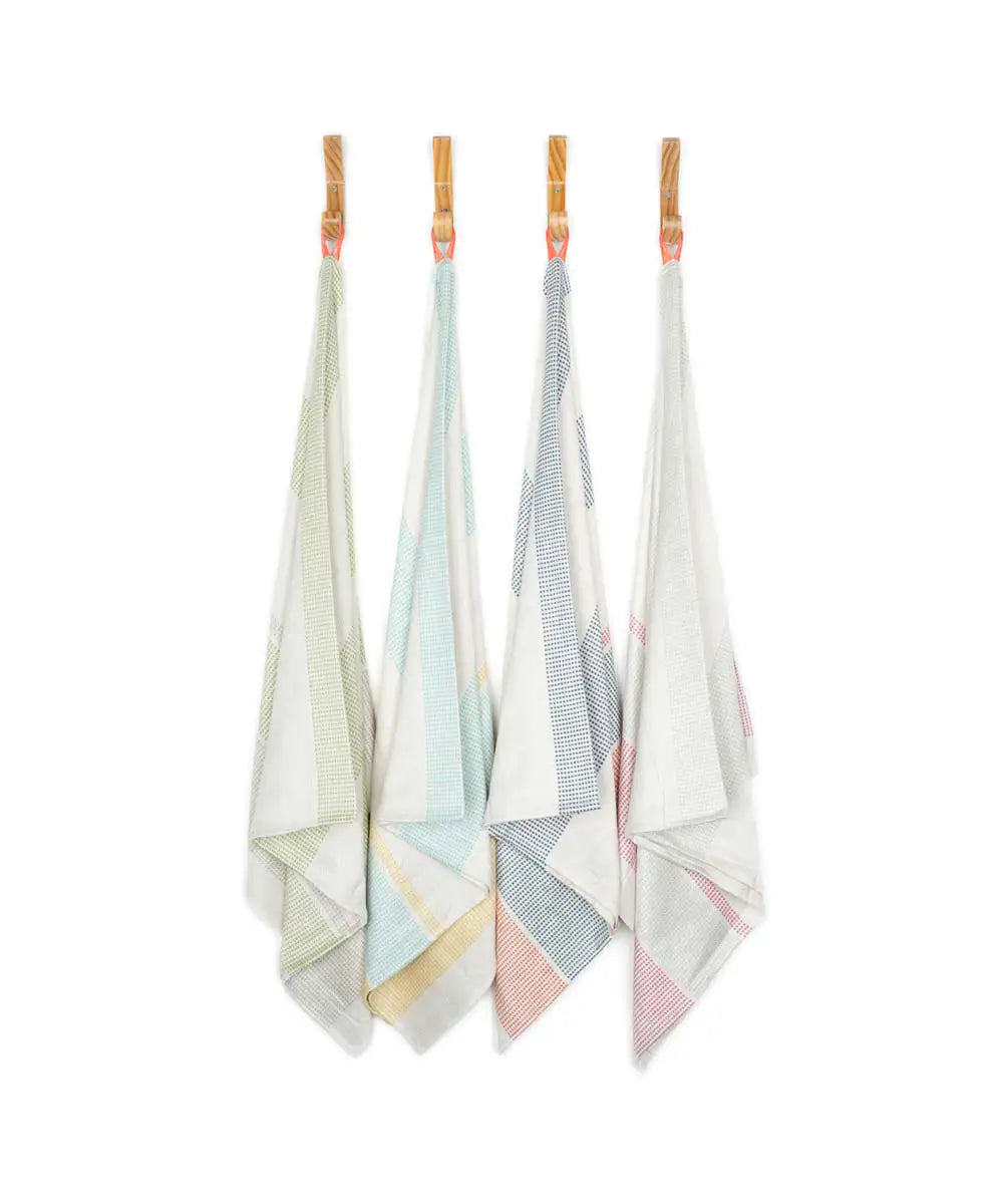 Bamboo Dobby Bath Towels | 70 x 140 CMS