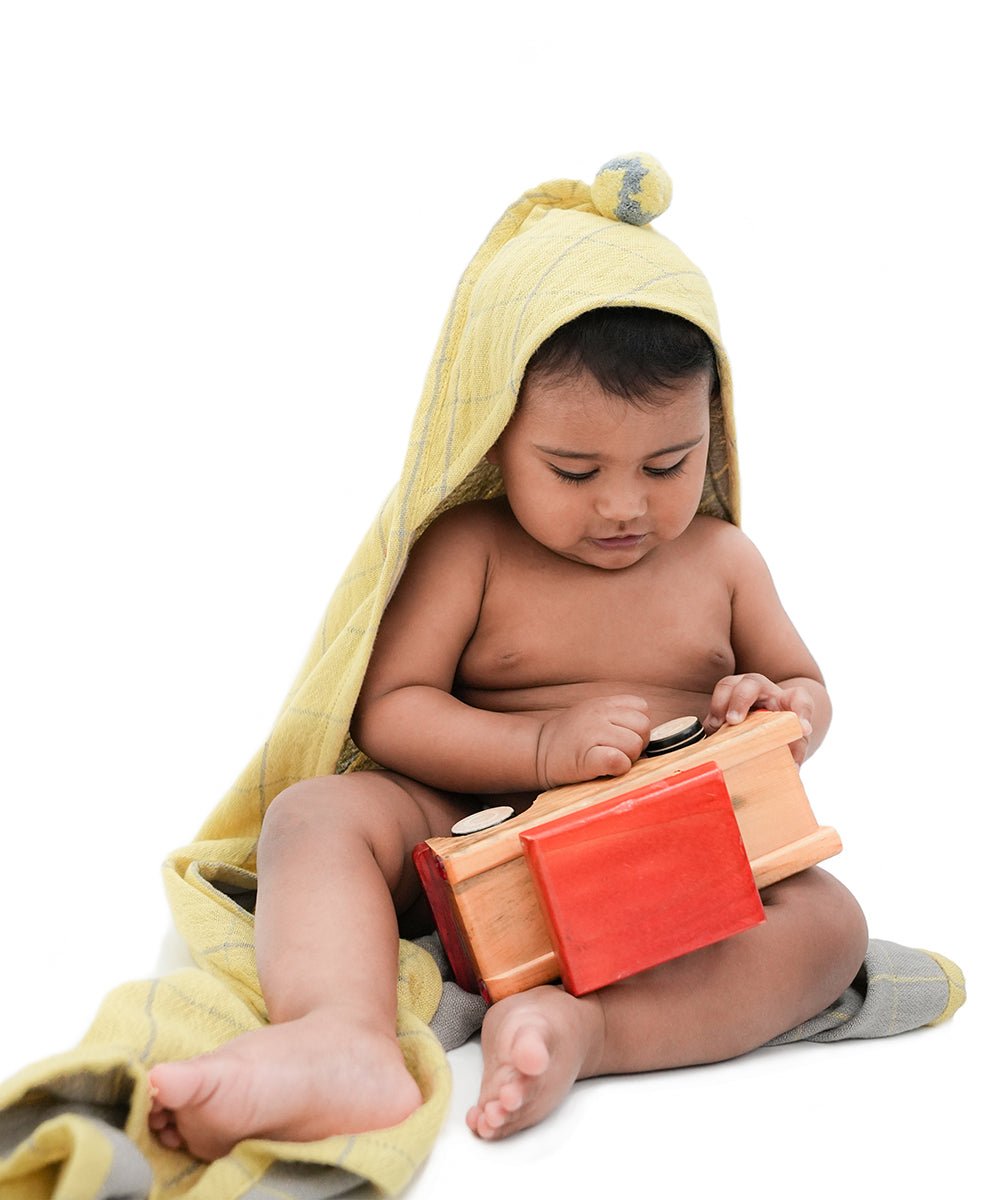 Banana Double Cloth Hooded Baby Towel